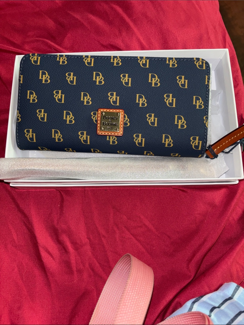 Dooney & Bourke Gretta Large Zip Around Clutch Wallet New